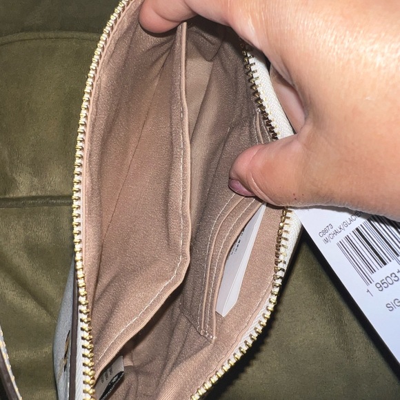 Coach Pochette Brand New - Picture 5 of 5